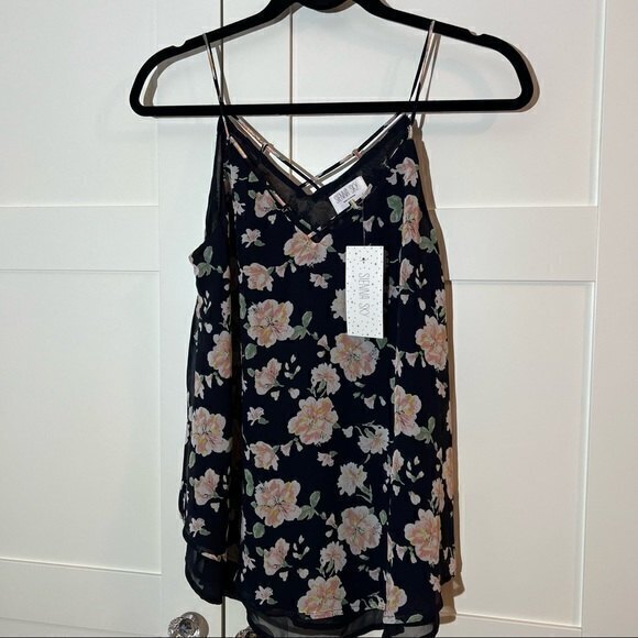 Sienna Sky Women's Sleeveless Floral, Blouse, Top, Size M‎ - Picture 1 of 5